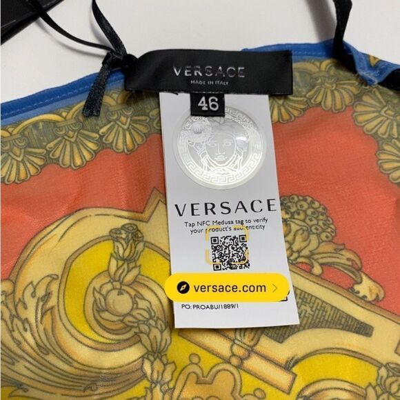 Versace Barocco Goddess Scarf Top in Dark Orchid & Sun size 46/us size 10 - Picture 12 of 12